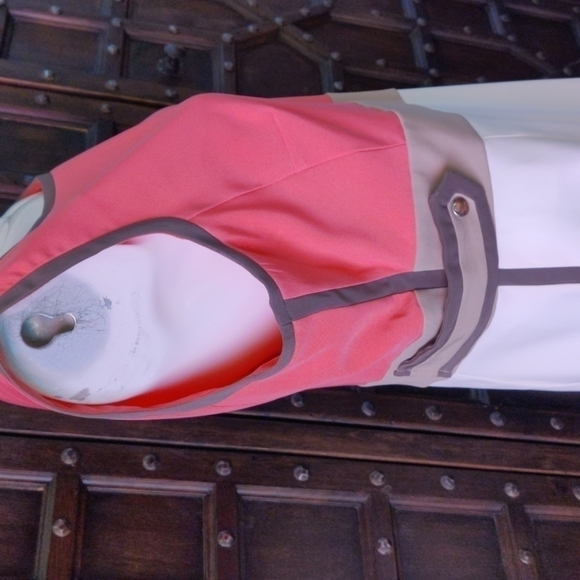 𝅺LADIES size 16 dress coral, beige, and cream with brown Silver snaps & zipper - Picture 2 of 6